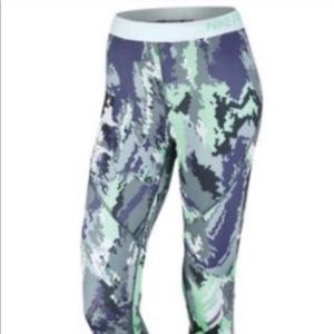 Nike Pro Hyperwarm Full Length Leggings